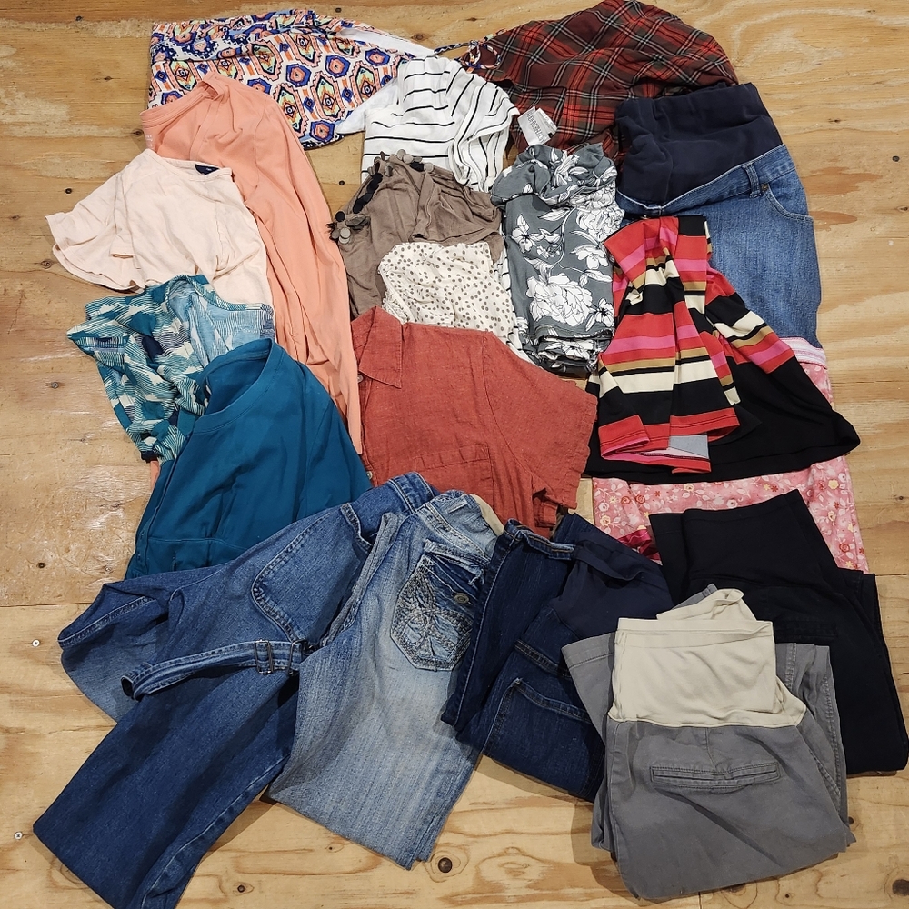 Large Maternity Lot (Some Tall)